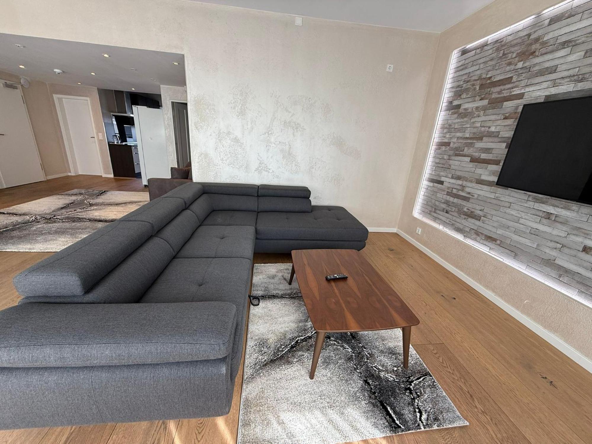 Domloge Lofts &