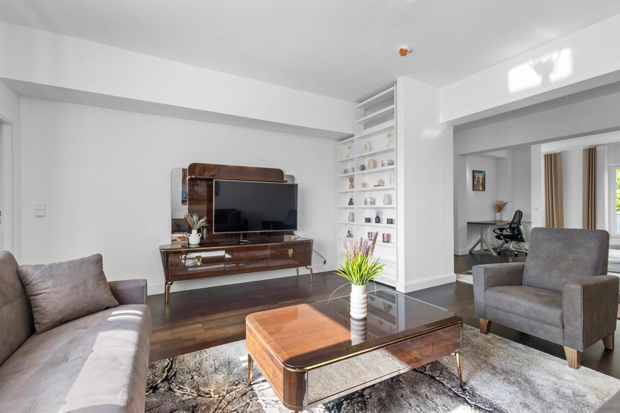 Apartment Domloge Lofts & *